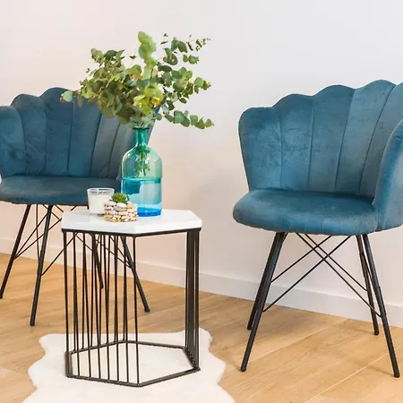 Rc Διαμέρισμα *